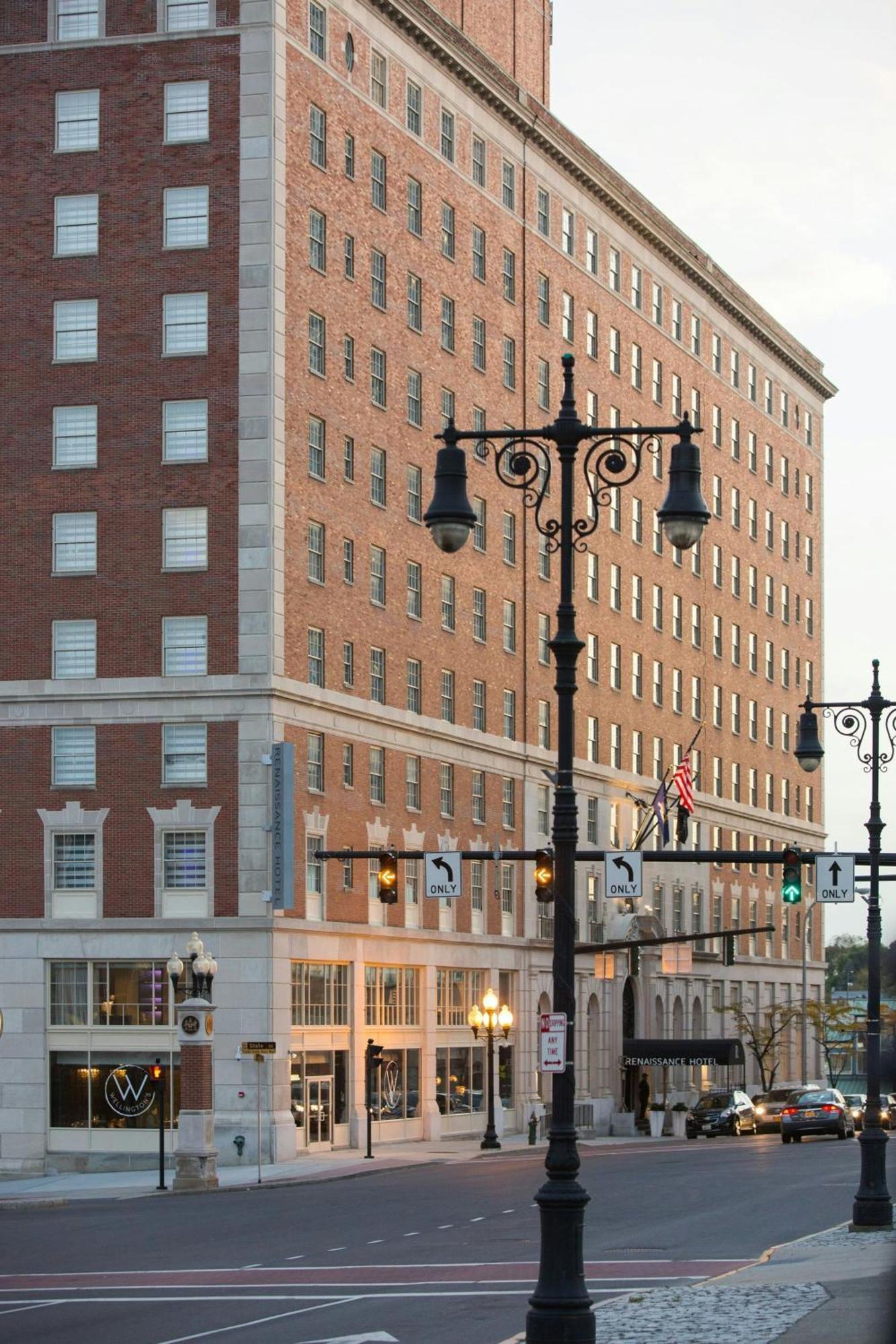 Renaissance Albany Hotel Экстерьер фото